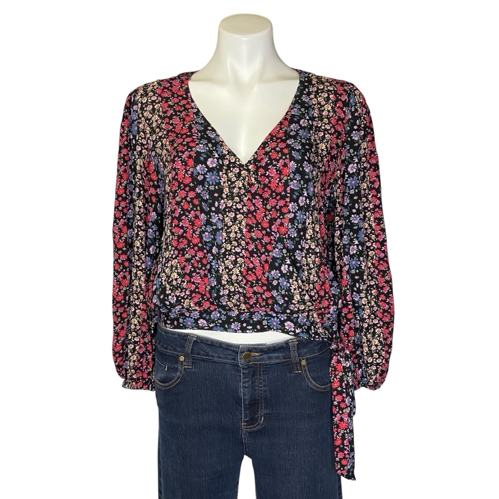 AMERICAN EAGLE Floral Top Cropped Faux Wrap Long Sleeve Tie Waist Large